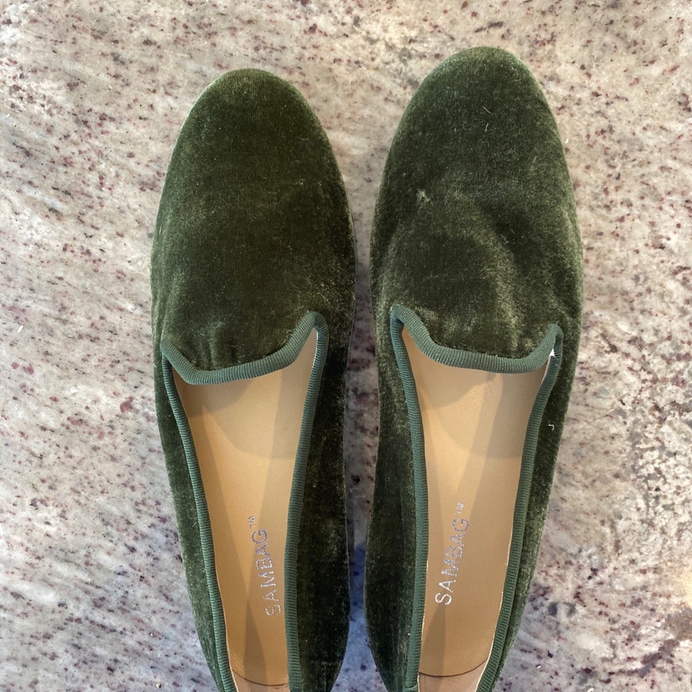 Loafers- green velvet, leather bottom
